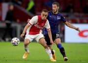 熊猫直播-关于荷甲关键时刻走向成谜；巴塞罗那扳平良机；悬念犹存；团队化学反应显著的信息