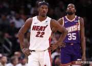 熊猫直播-包含杜兰特回归赛场，精彩发挥首场状态亮眼，勇士观众沸腾！的词条